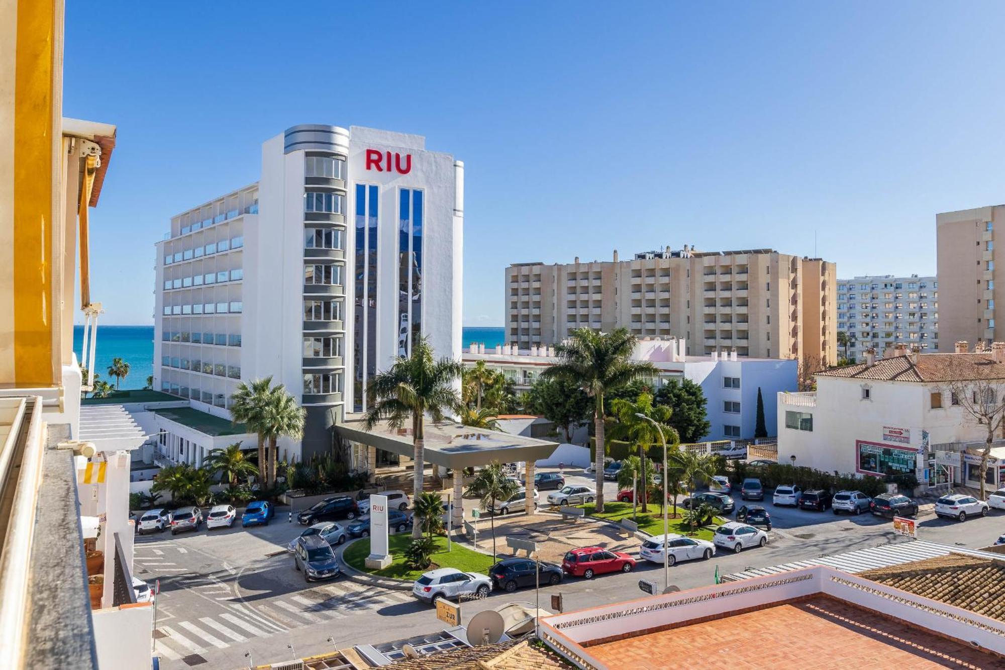 Erisa 68 By Ivi Real Estate Apartment Torremolinos Exterior photo