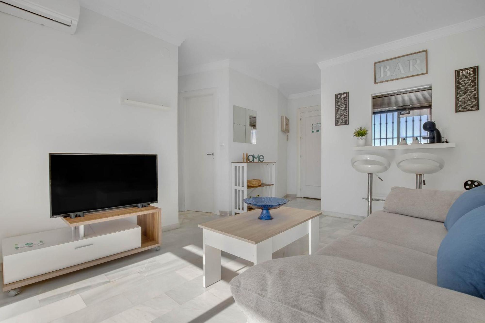 Erisa 68 By Ivi Real Estate Apartment Torremolinos Exterior photo